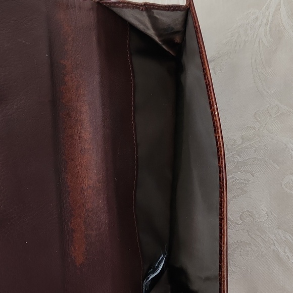 Brighton alligator embossed bronzed leather bifold wallet - Picture 5 of 11